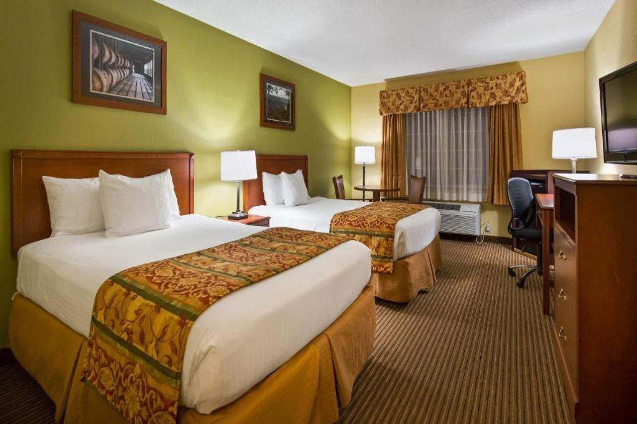 Best Western Lawrenceburg Inn Εξωτερικό φωτογραφία