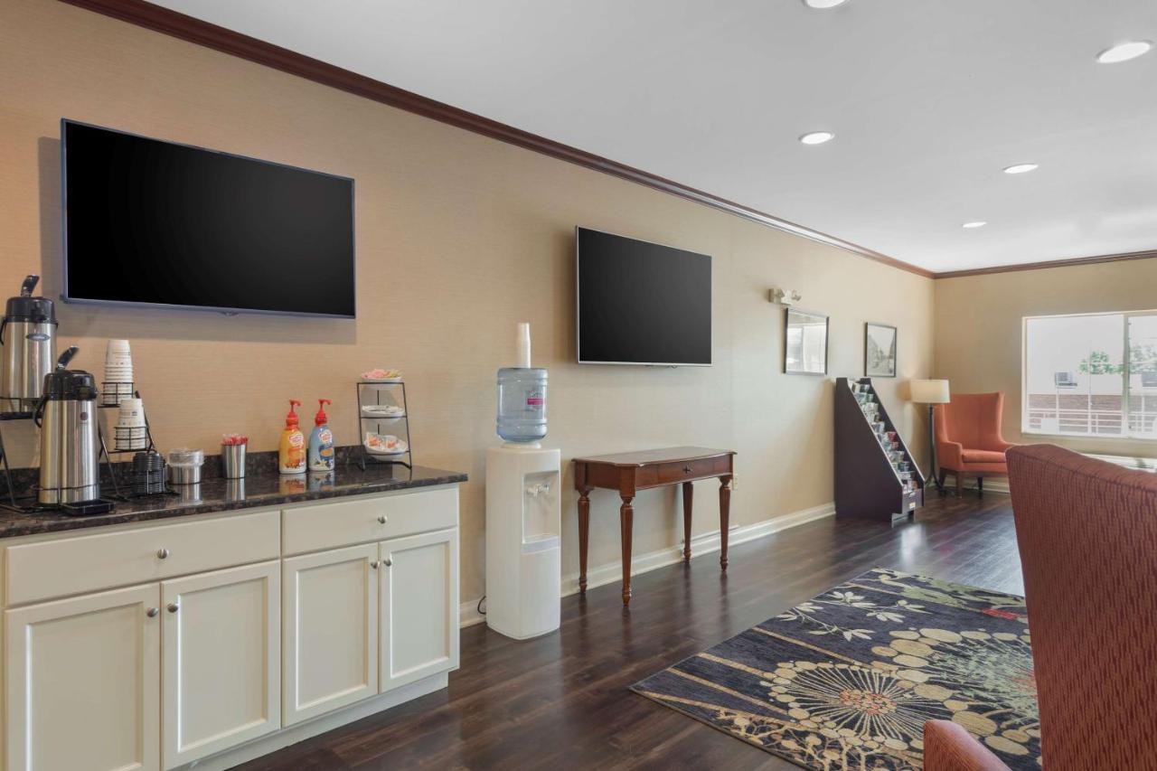 Best Western Lawrenceburg Inn Εξωτερικό φωτογραφία