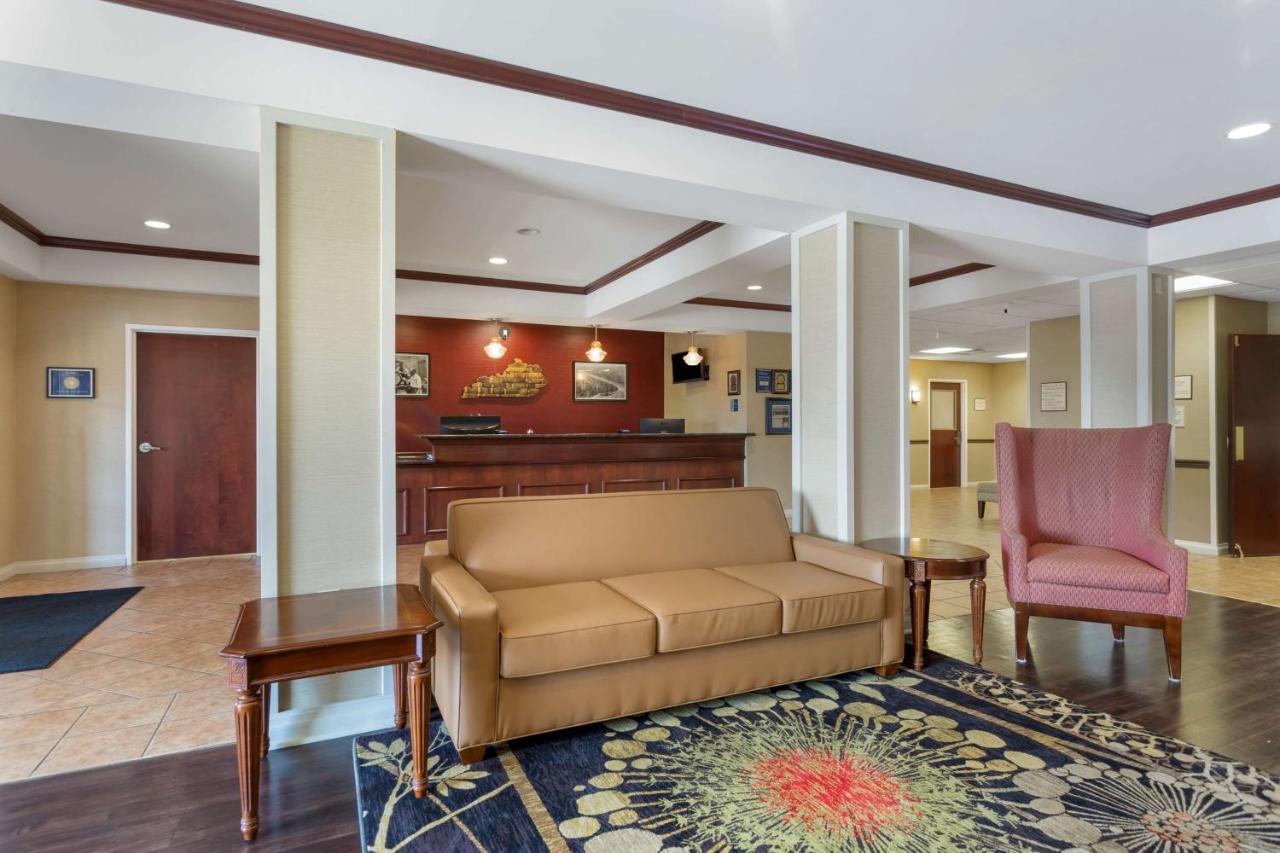 Best Western Lawrenceburg Inn Εξωτερικό φωτογραφία